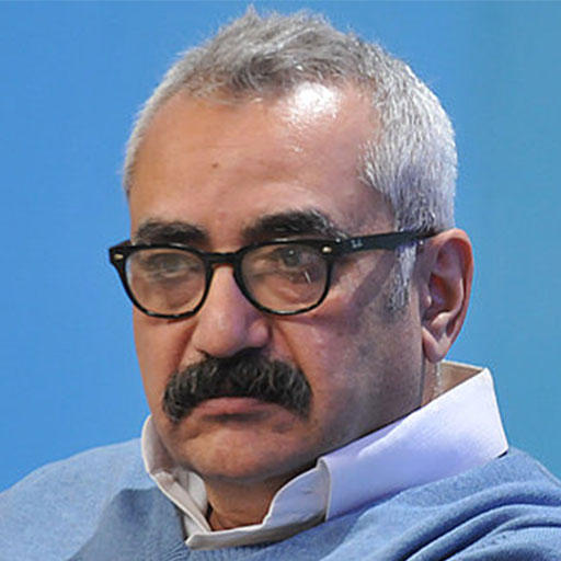 فرزاد موتمن