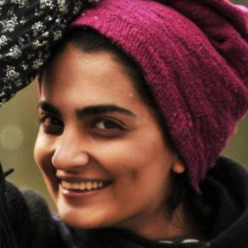 نگار نیکخواه آزاد