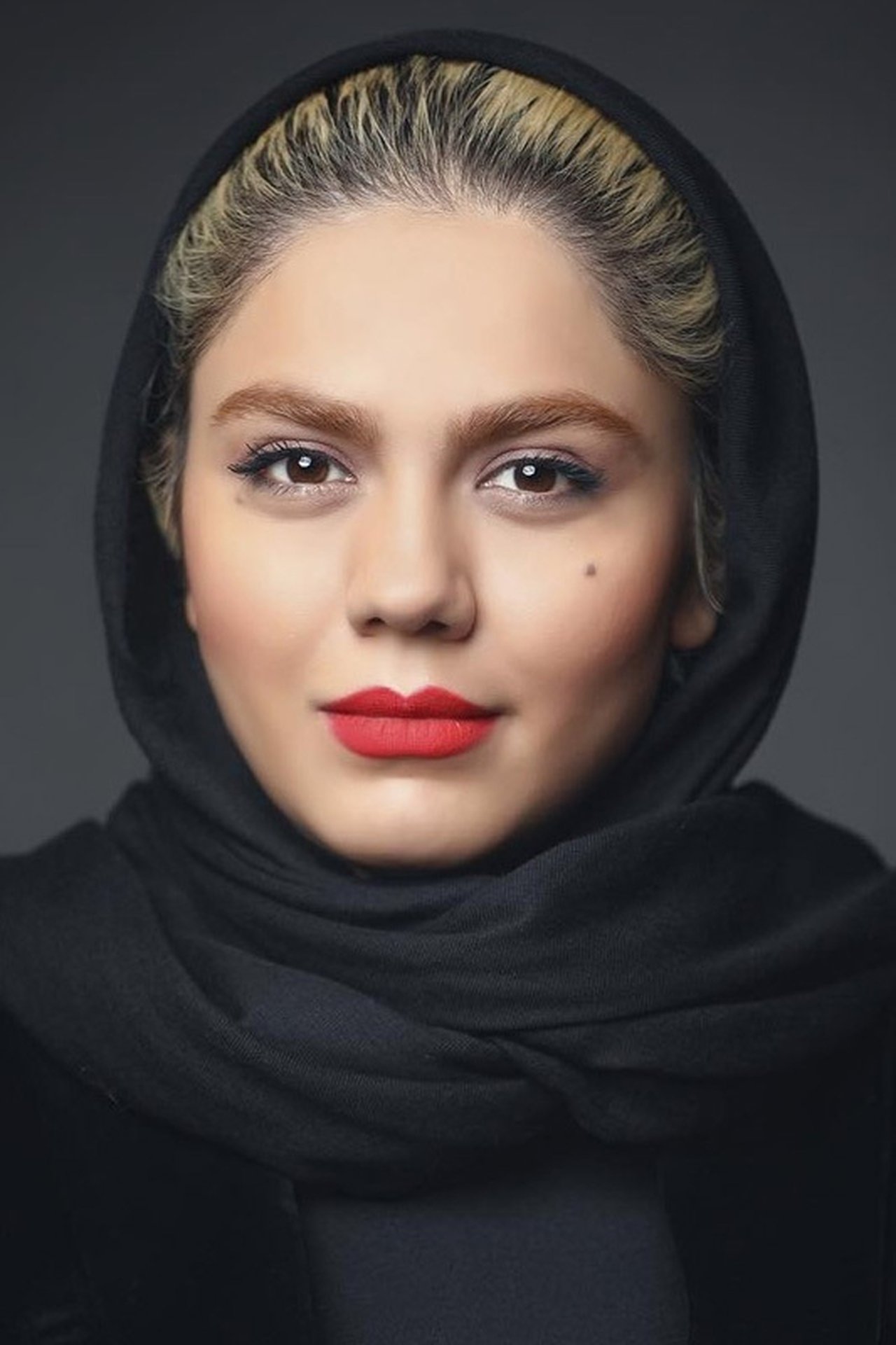 آزاده زارعی